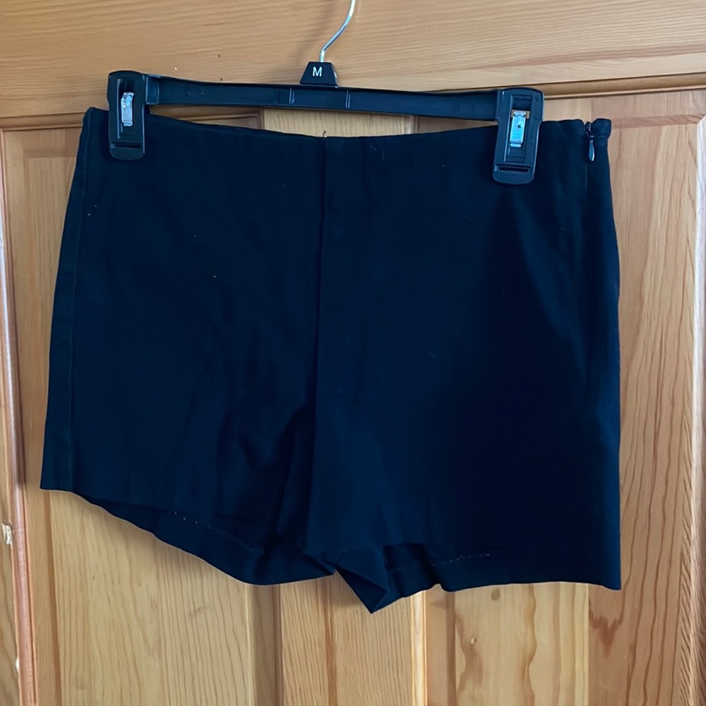 Old Navy black fitted shorts